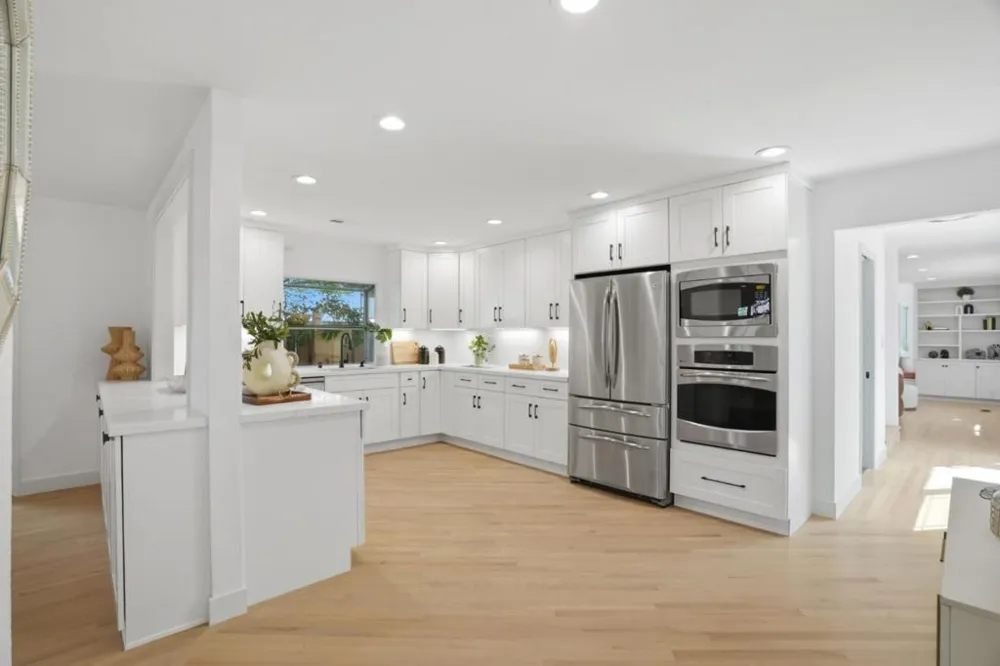 385 Carmelita Drive Mountain View, CA 94040