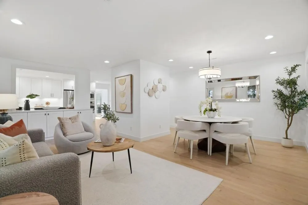 385 Carmelita Drive Mountain View, CA 94040
