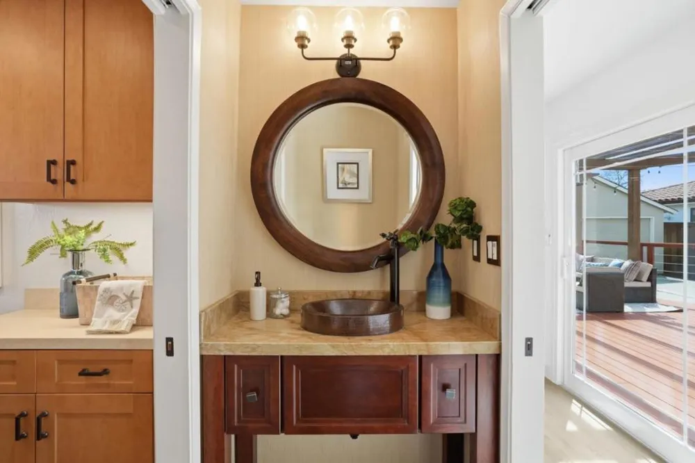385 Carmelita Drive Mountain View, CA 94040
