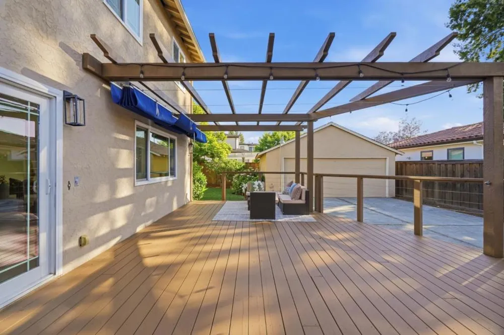385 Carmelita Drive Mountain View, CA 94040