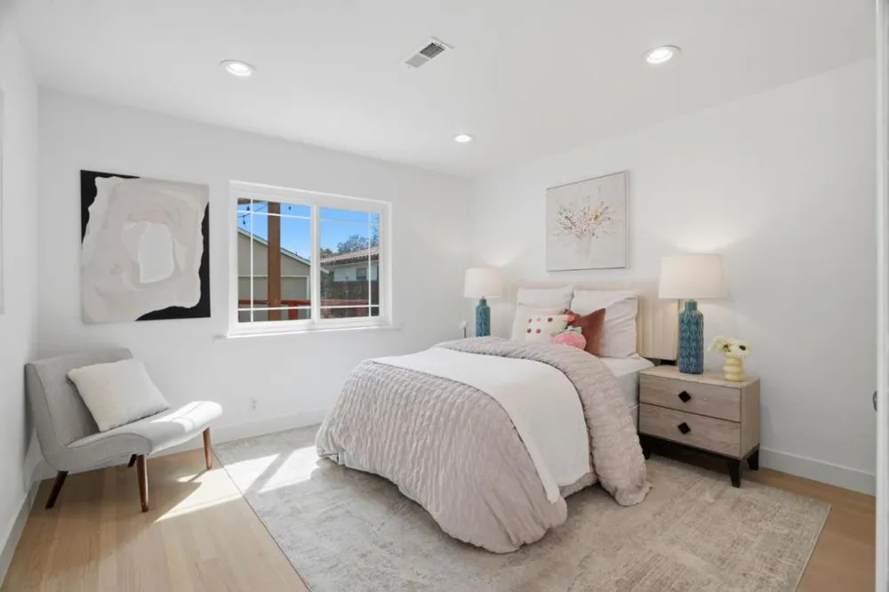 385 Carmelita Drive Mountain View, CA 94040