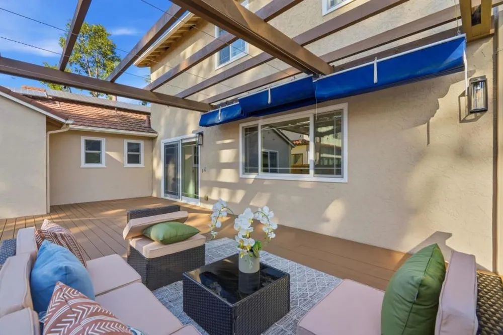 385 Carmelita Drive Mountain View, CA 94040