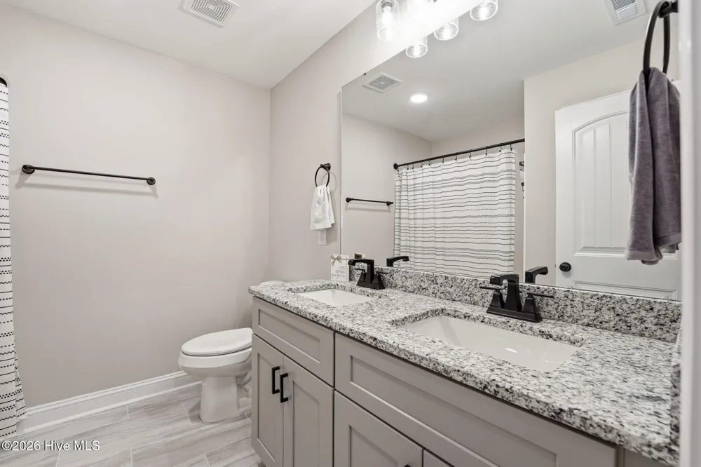 16620 Titmouse Court Wagram, NC 28396