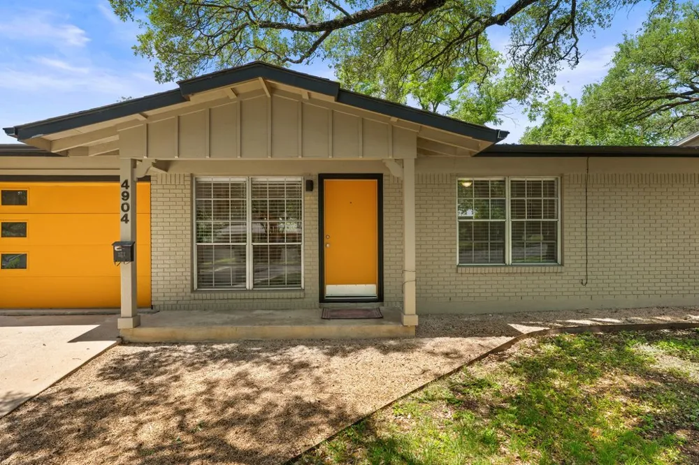 4904 Enchanted Lane Austin, TX 78745