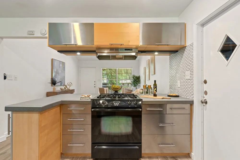 4904 Enchanted Lane Austin, TX 78745