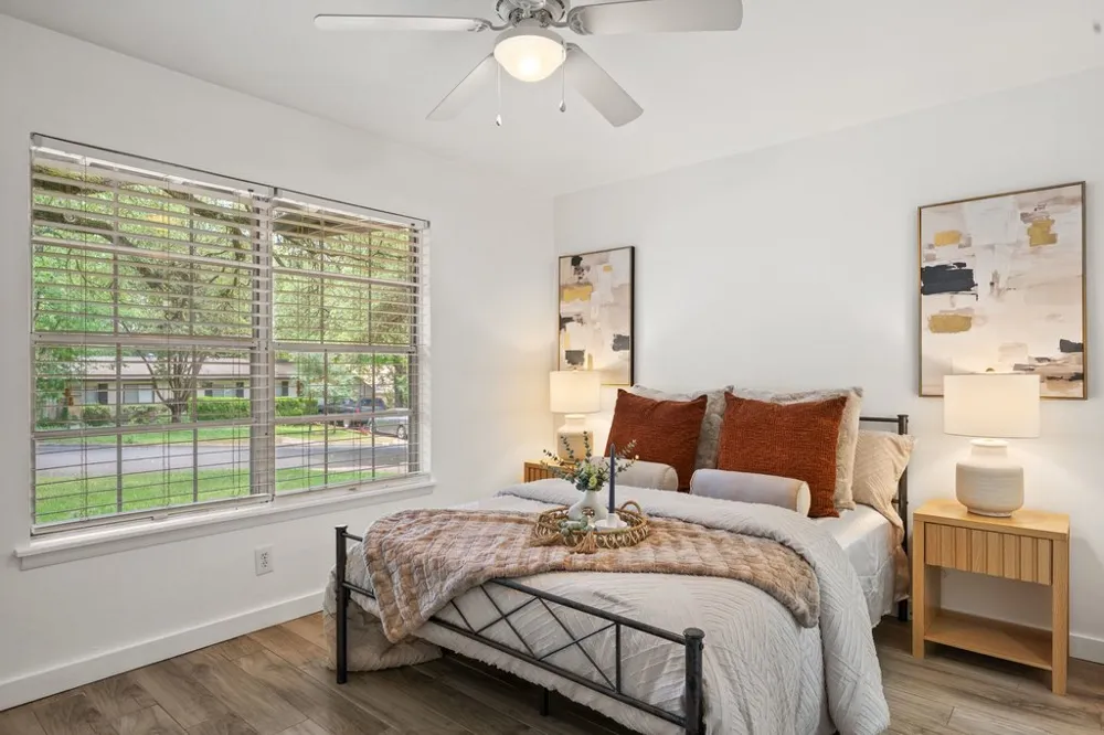 4904 Enchanted Lane Austin, TX 78745