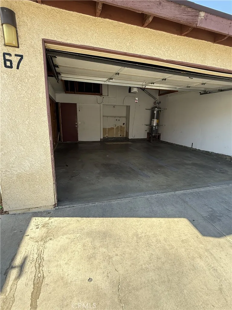 2260 E ave Q4 Palmdale, CA 93550