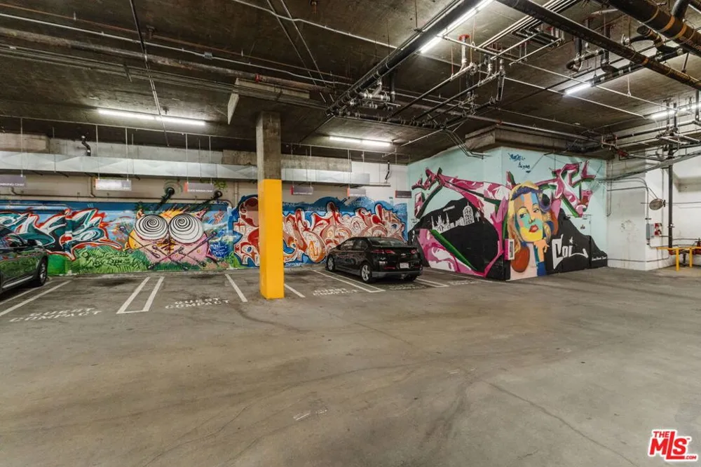 6735 Yucca Street #101 Los Angeles, CA 90028