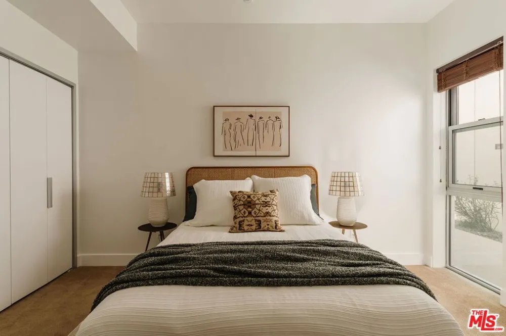 6735 Yucca Street #101 Los Angeles, CA 90028