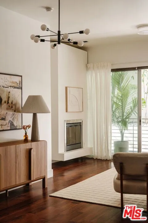 6735 Yucca Street #101 Los Angeles, CA 90028