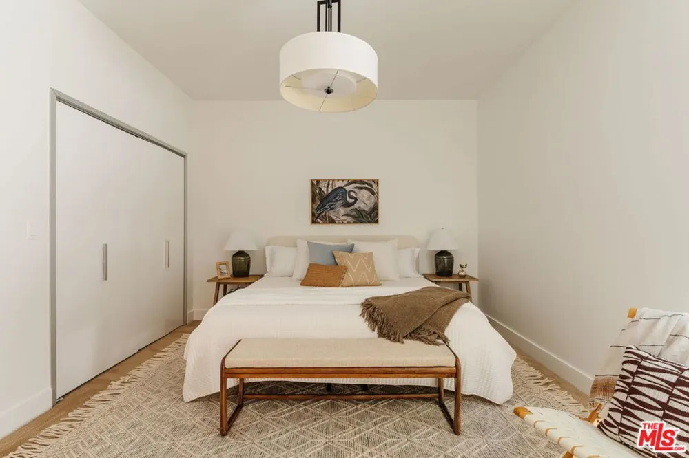 6735 Yucca Street #101 Los Angeles, CA 90028