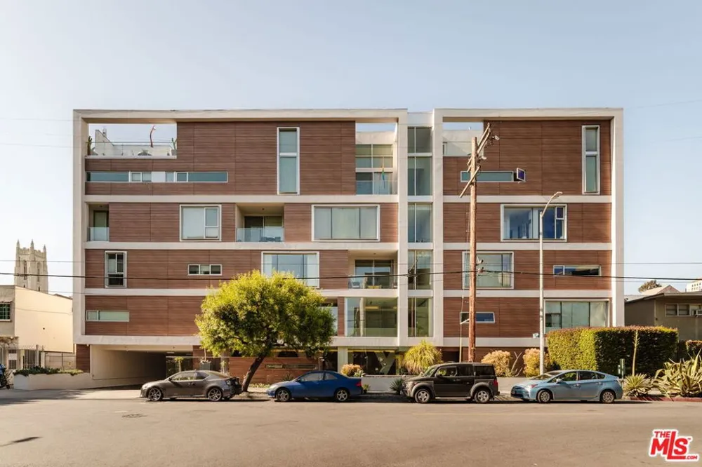 6735 Yucca Street #101 Los Angeles, CA 90028