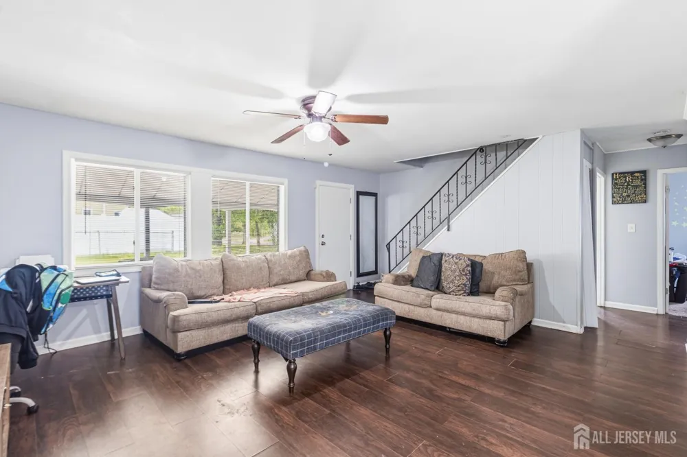 2 Budhollow Lane Willingboro, NJ 08046