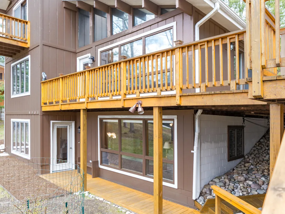 8838 Lakeshore Trail Montmorency Township, MI 49709