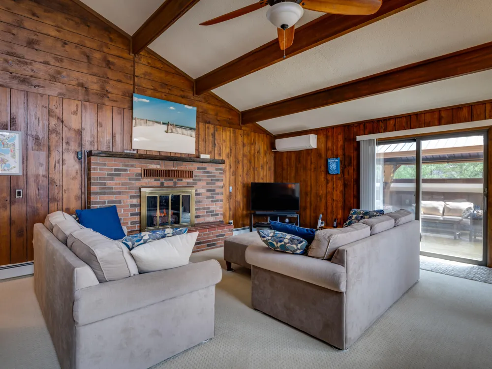 8838 Lakeshore Trail Montmorency Township, MI 49709