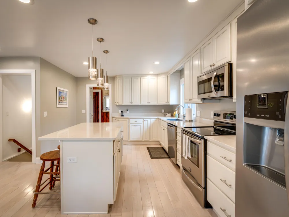 8838 Lakeshore Trail Montmorency Township, MI 49709