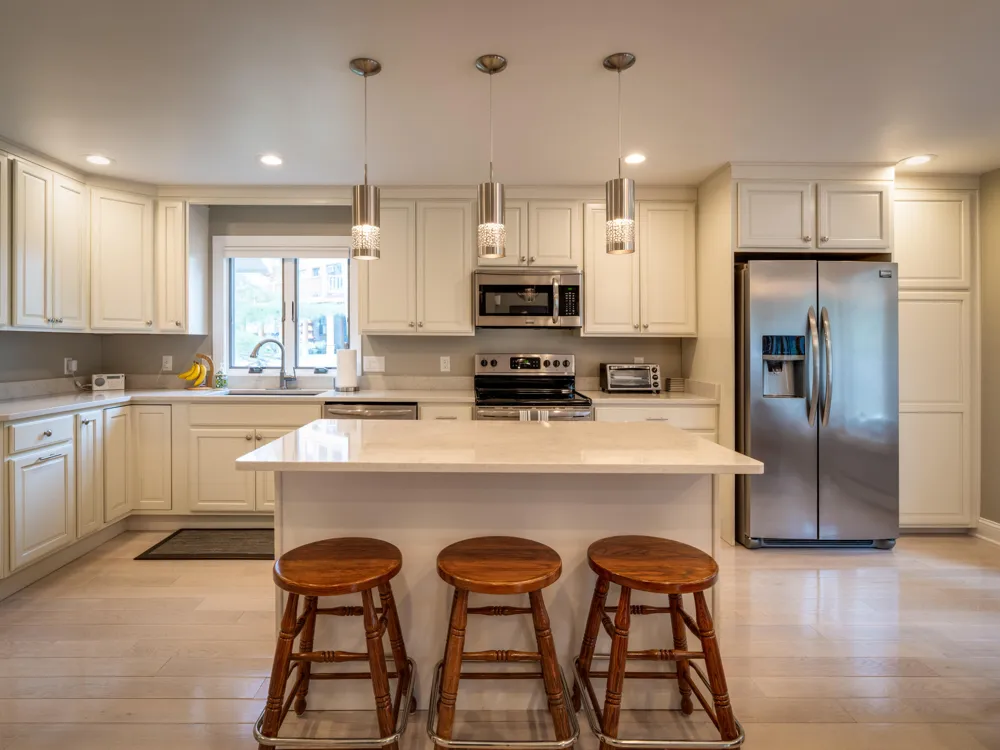 8838 Lakeshore Trail Montmorency Township, MI 49709