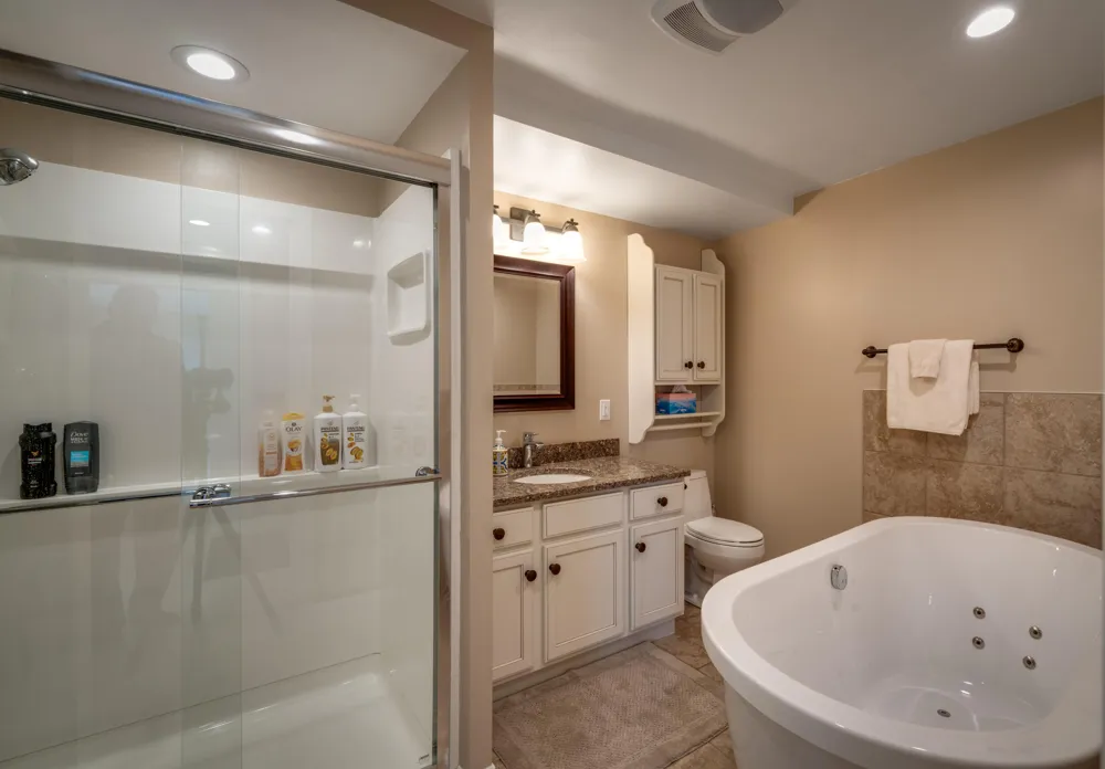 8838 Lakeshore Trail Montmorency Township, MI 49709
