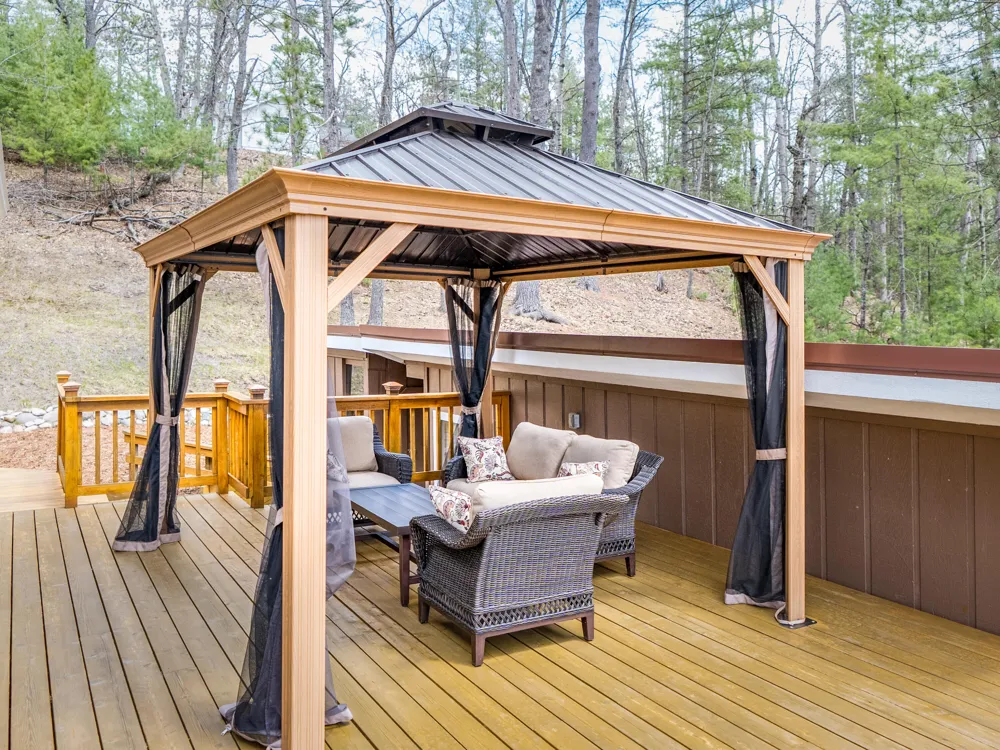 8838 Lakeshore Trail Montmorency Township, MI 49709