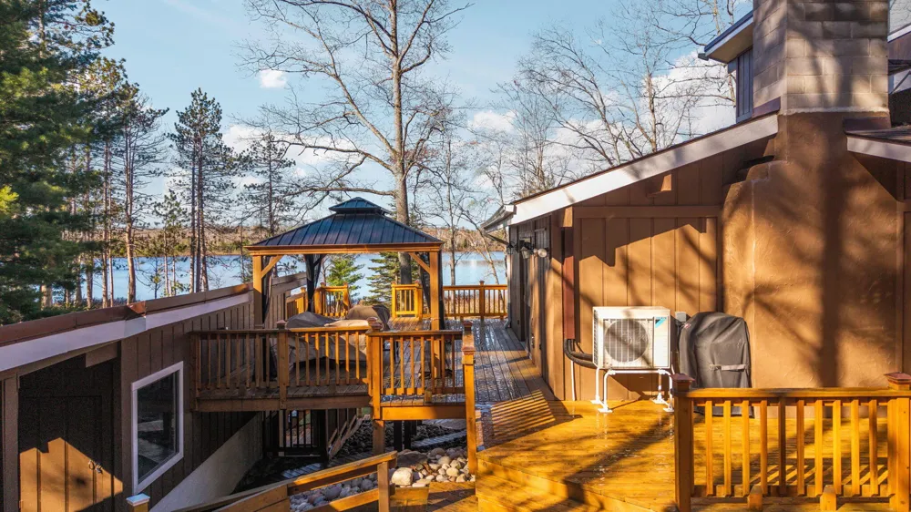 8838 Lakeshore Trail Montmorency Township, MI 49709