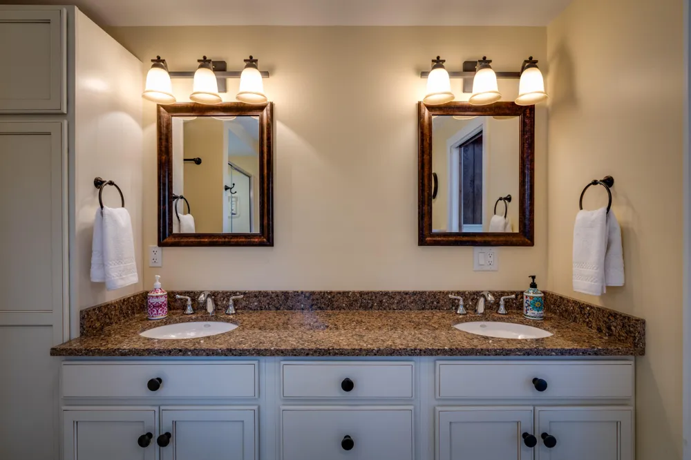 8838 Lakeshore Trail Montmorency Township, MI 49709