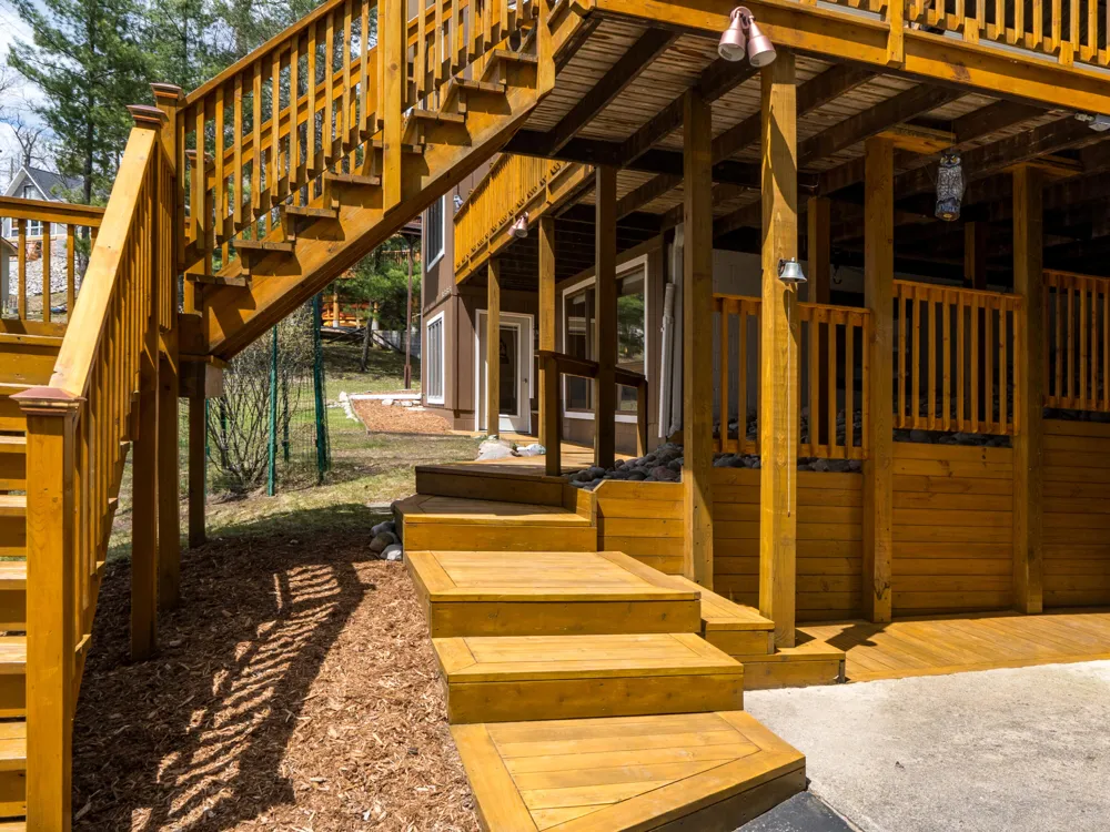8838 Lakeshore Trail Montmorency Township, MI 49709