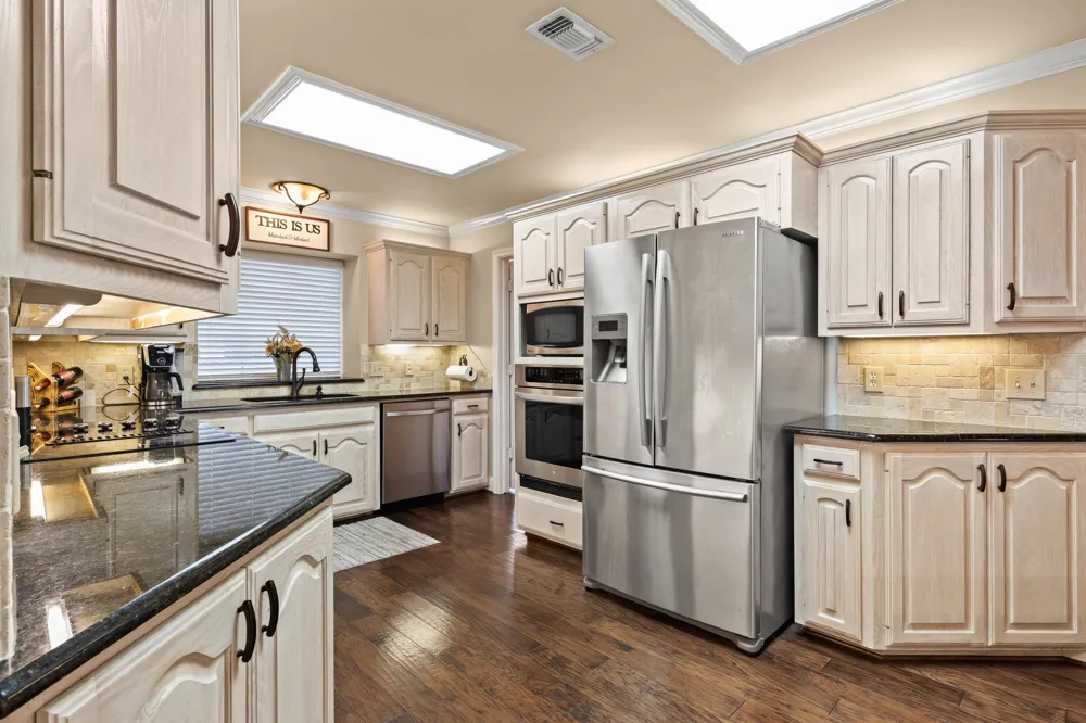 3673 County Road 4550 Mt Pleasant, TX 75455