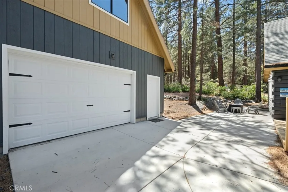 1535 Linnet Wrightwood, CA 92397