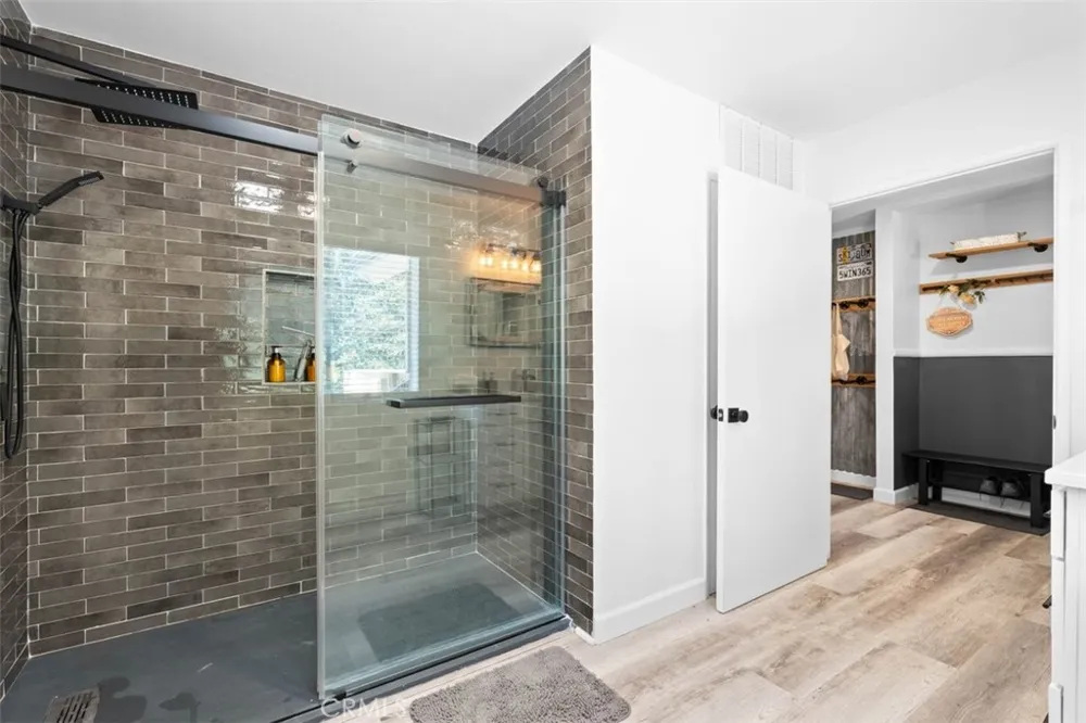1535 Linnet Wrightwood, CA 92397