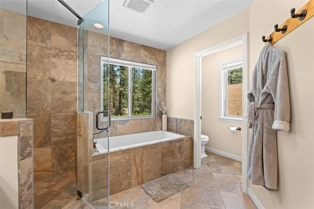 1535 Linnet Wrightwood, CA 92397