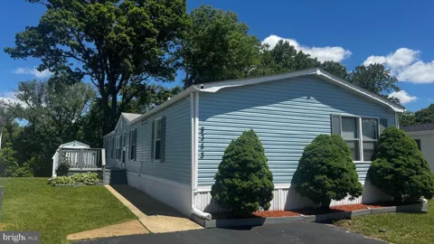 8353 ASHWOOD RD #8353