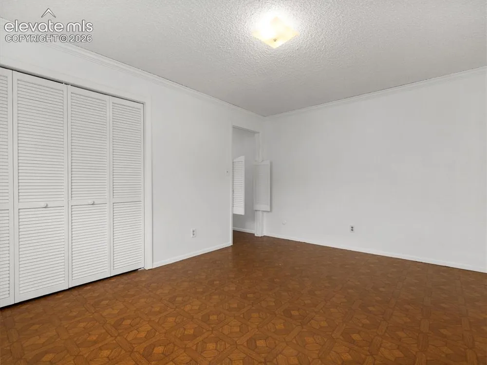 207 Autobee Lane Avondale, CO 81022