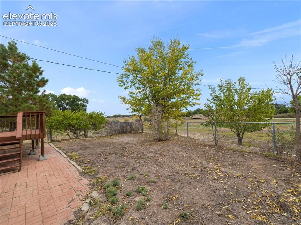 207 Autobee Lane Avondale, CO 81022