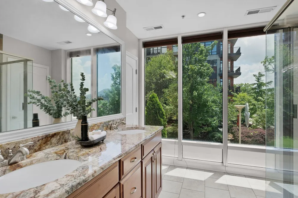 99 Walnut Street #103 Chattanooga, TN 37403