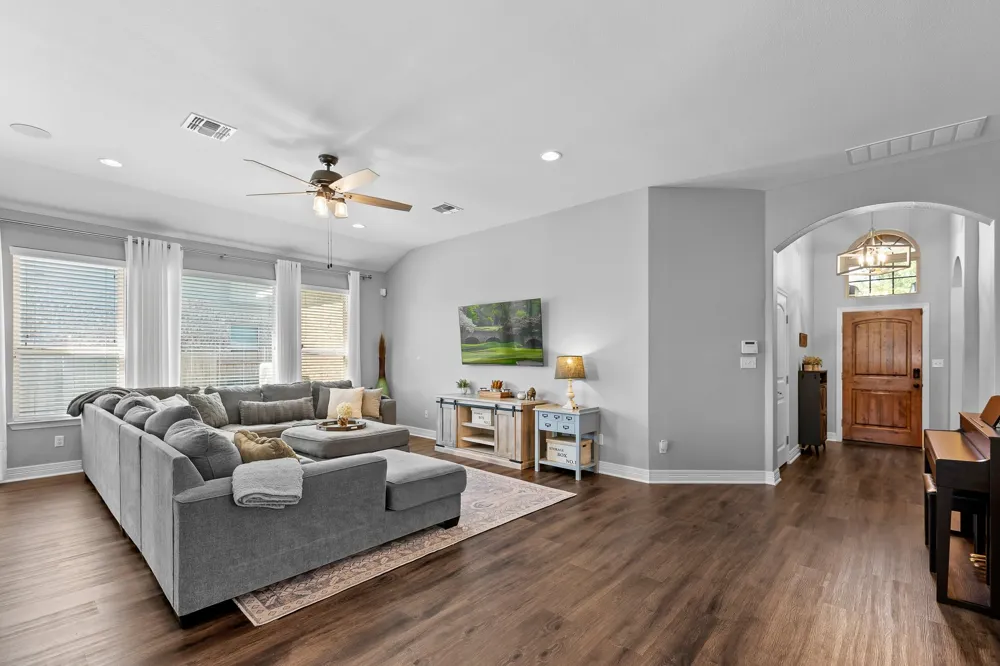 112 Coral Bean Way Georgetown, TX 78626