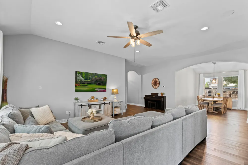 112 Coral Bean Way Georgetown, TX 78626