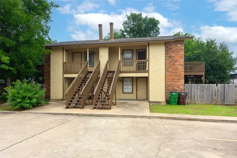 1607 ONION CREEK VILLAGE DRIVE #D