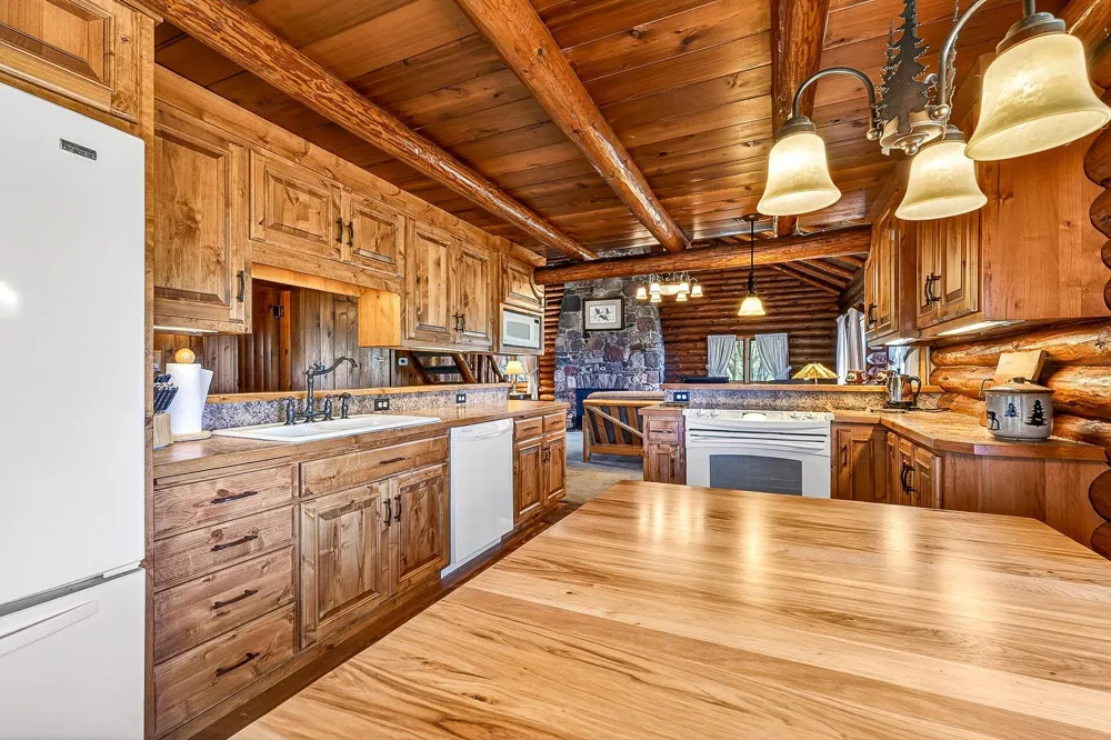 55285 Corbine Road Ashland, WI 54806