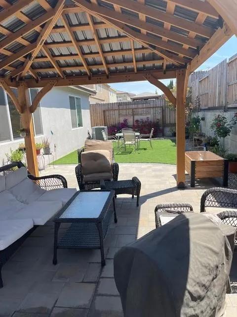2001 Wildflower Drive Hollister, CA 95023
