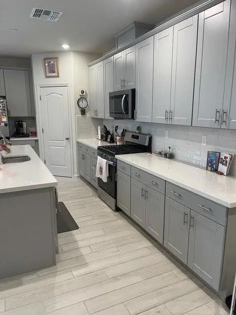 2001 Wildflower Drive Hollister, CA 95023