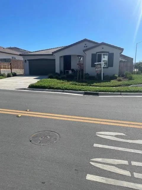 2001 Wildflower Drive Hollister, CA 95023