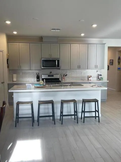 2001 Wildflower Drive Hollister, CA 95023