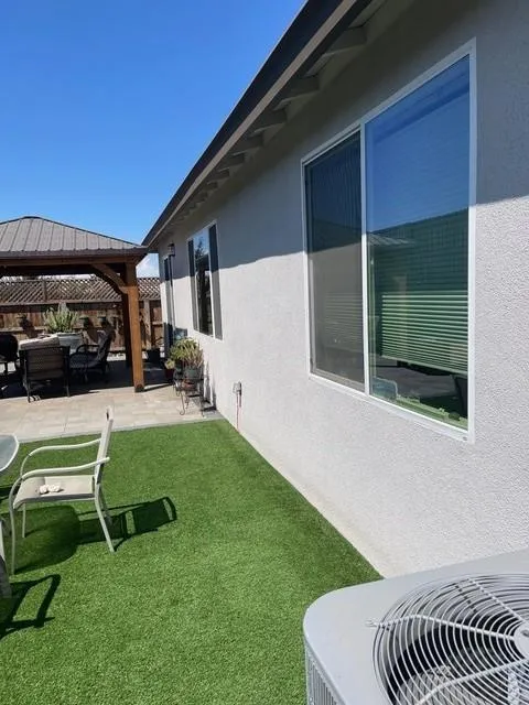 2001 Wildflower Drive Hollister, CA 95023