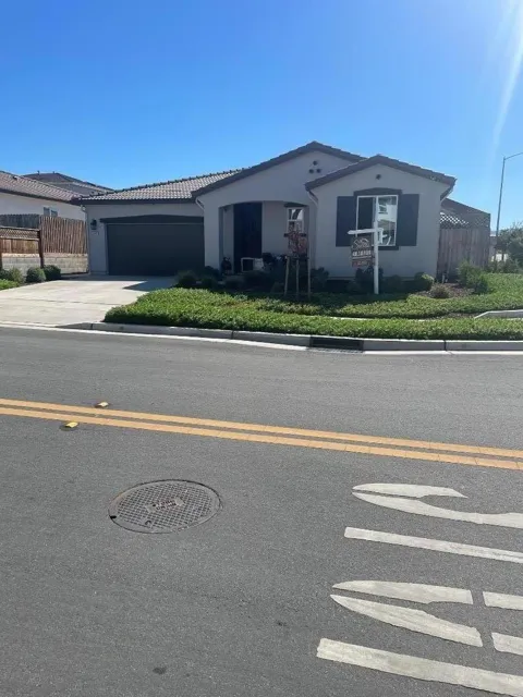 2001 Wildflower Drive