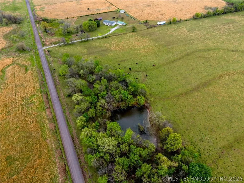 3 E 210 ROAD Vinita, OK 74301