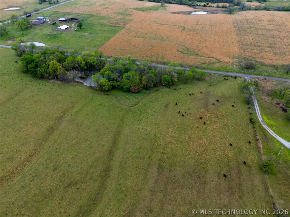 3 E 210 ROAD Vinita, OK 74301