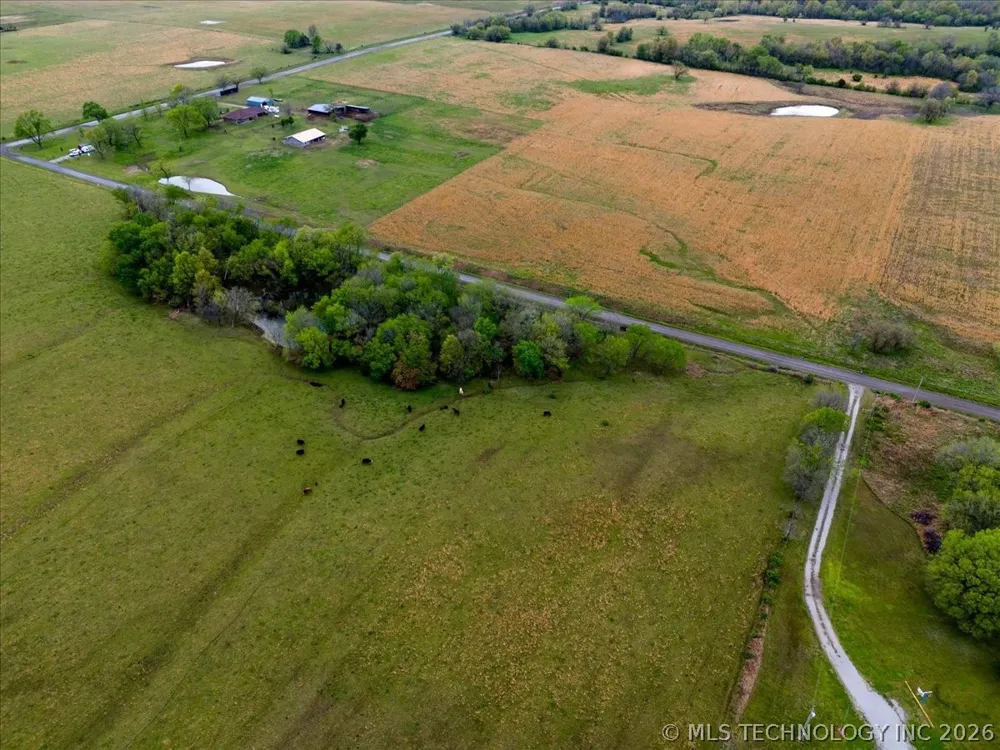 3 E 210 ROAD Vinita, OK 74301