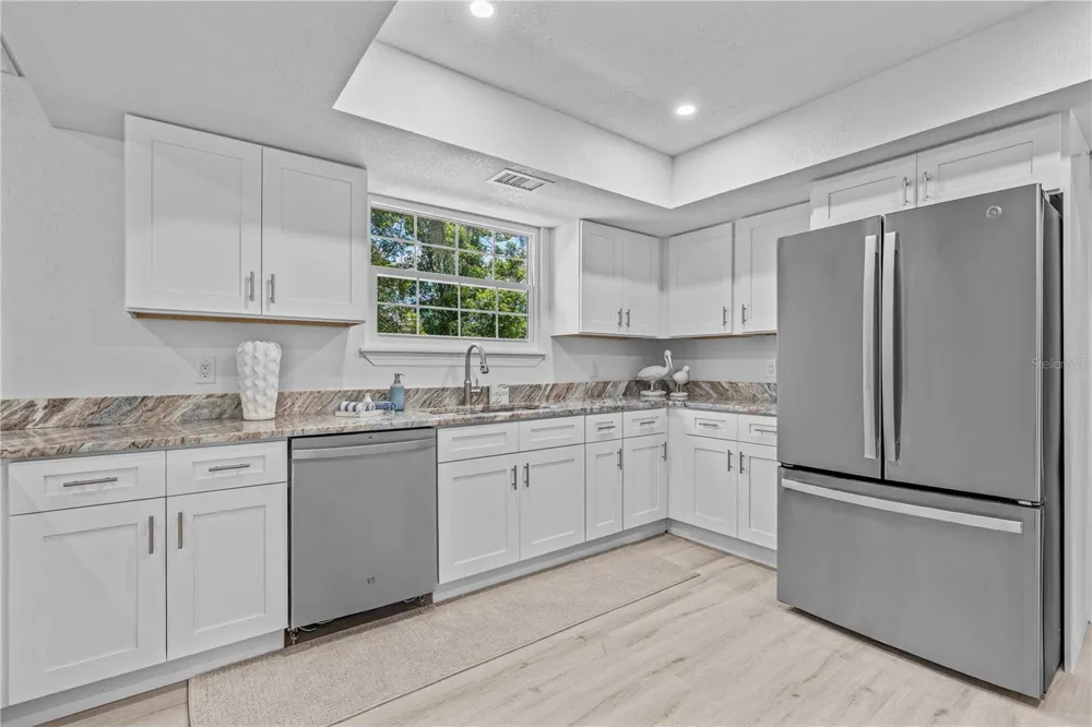 475 E WISCONSIN AVENUE Orange City, FL 32763