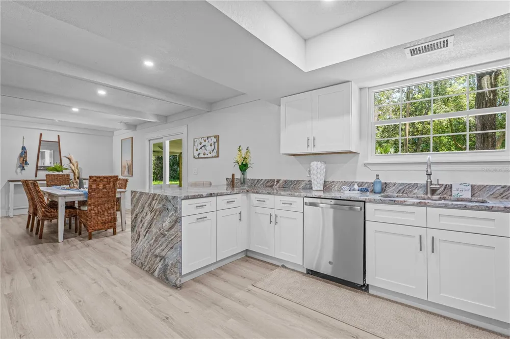 475 E WISCONSIN AVENUE Orange City, FL 32763