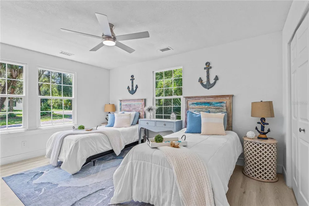 475 E WISCONSIN AVENUE Orange City, FL 32763